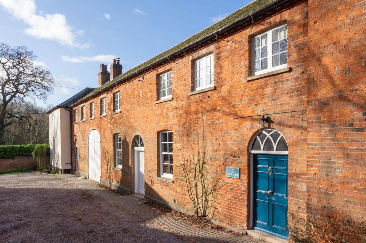 The Coach House - B&B Barlestone