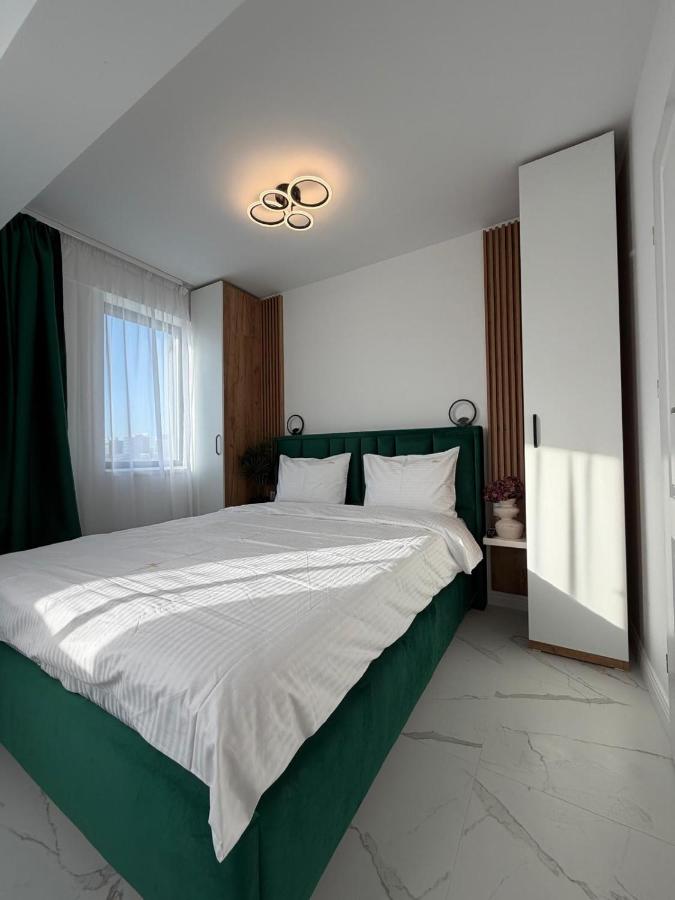 Green Cosy Stay in Iassy Palas Mall Center - Parking Option - Chambres d'hôtes Iași