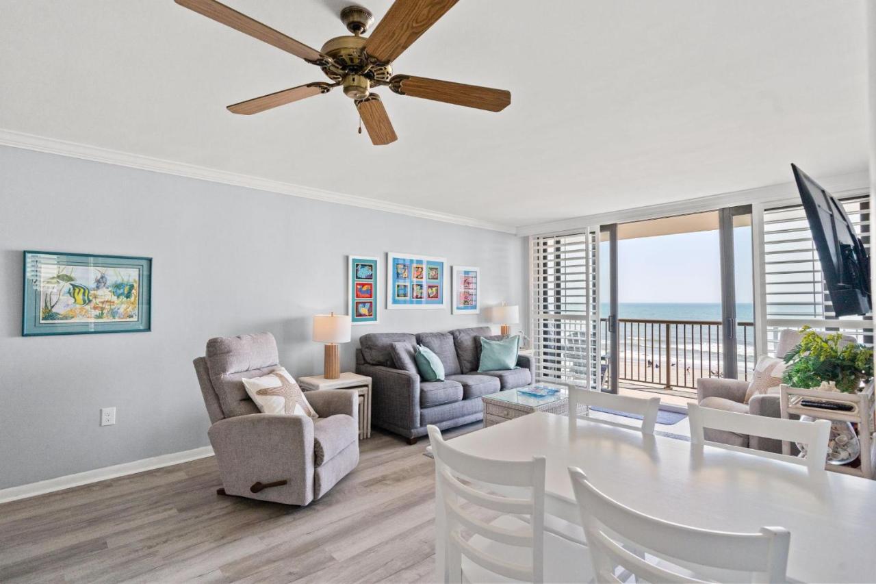 Sea Winds 406 - Oceanfront - Windy Hill Section - Bed and Breakfast Myrtle Beach