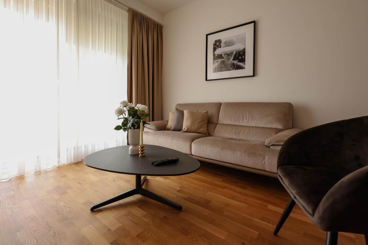 Adria Gold - Bayview - Luxury - B&B Cattaro