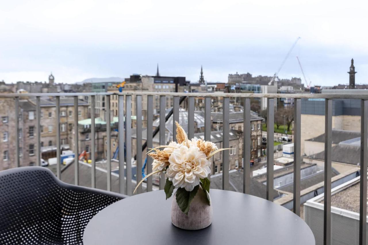 BnBNova - Royal Mile & Castle - 3BR 2BA Penthouse - Chambres d’hôtes Édimbourg