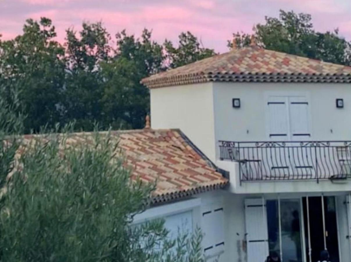 Villa Maluan, Maison d'hôtes, nature et calme au Pays de Fayence - Chambres d'hôtes Mons