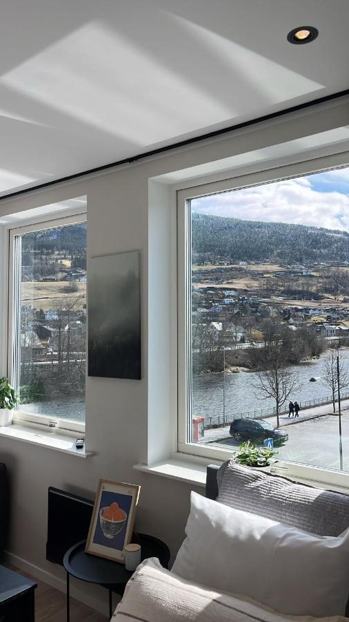 Luxury River View apt - Hotel Vibe - Heart of Voss - Bed and Breakfast Voss