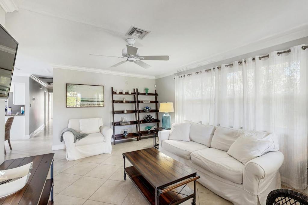 Flamingo Breeze - B&B Naples