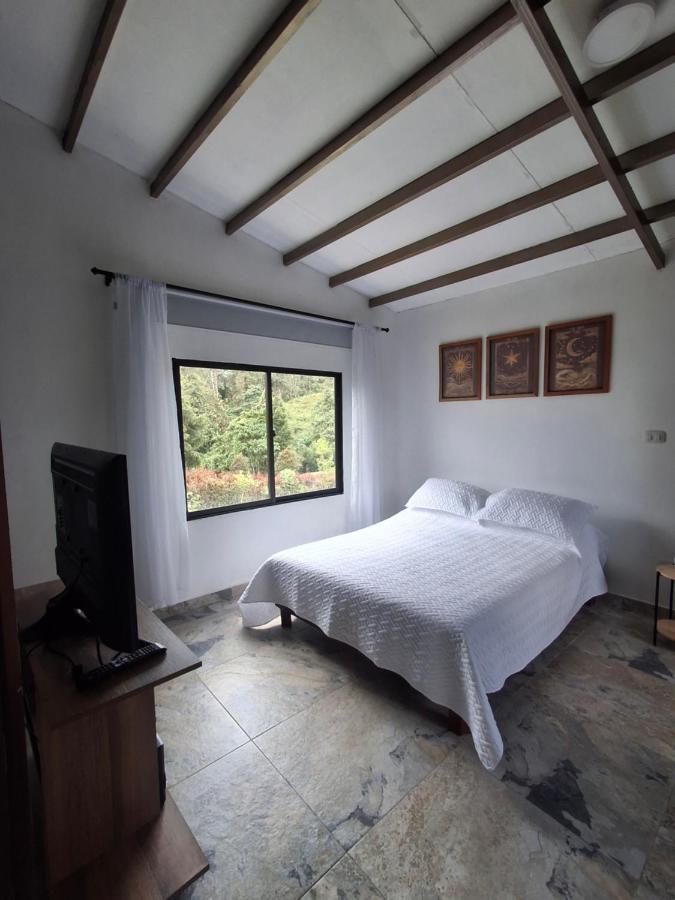 Cabaña Vía Pereira Armenia - B&B Pereira