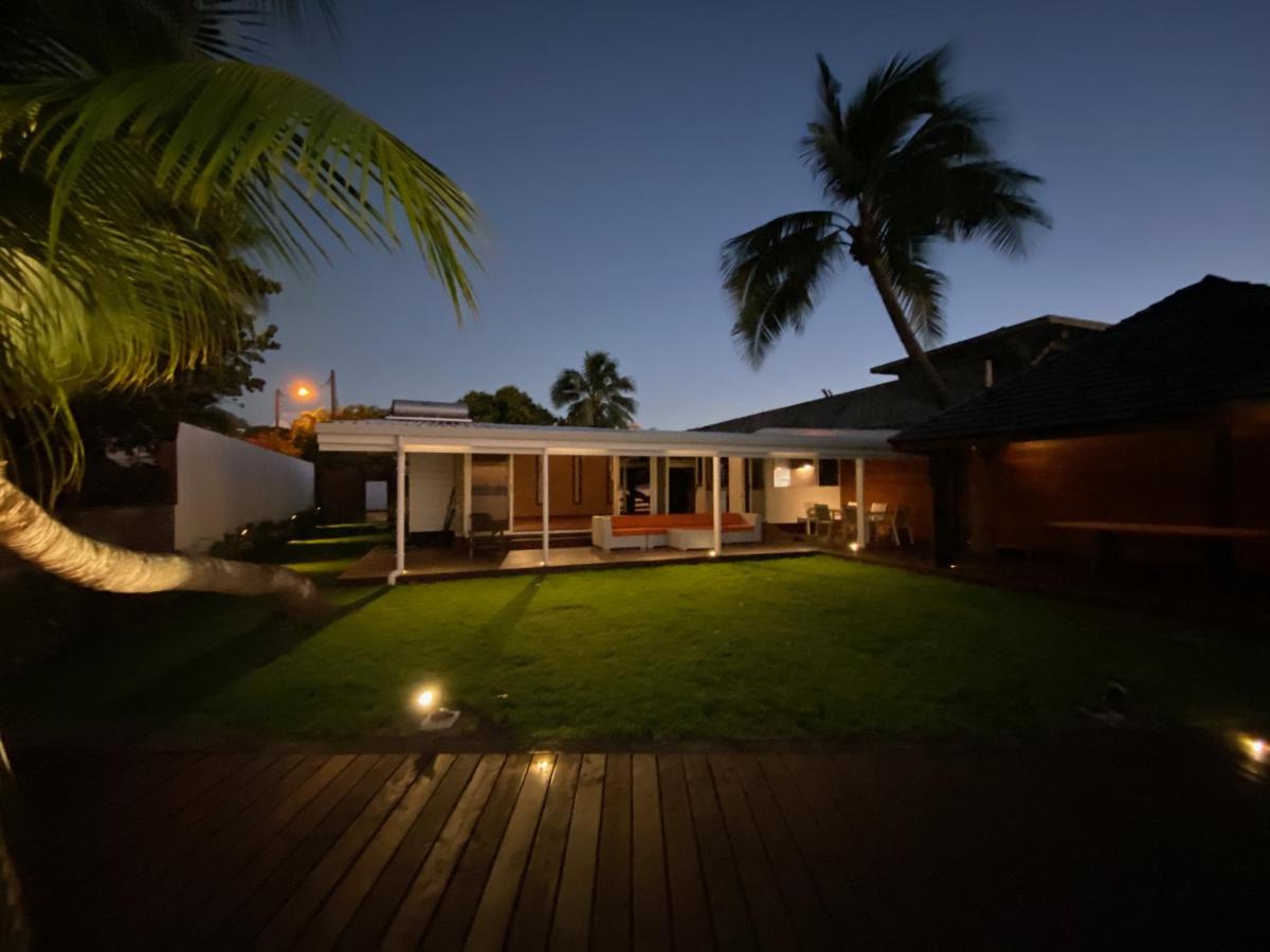 Taunoa House - Family seaside house in Papeete with HS Wifi - Chambres d'hôtes Papeete