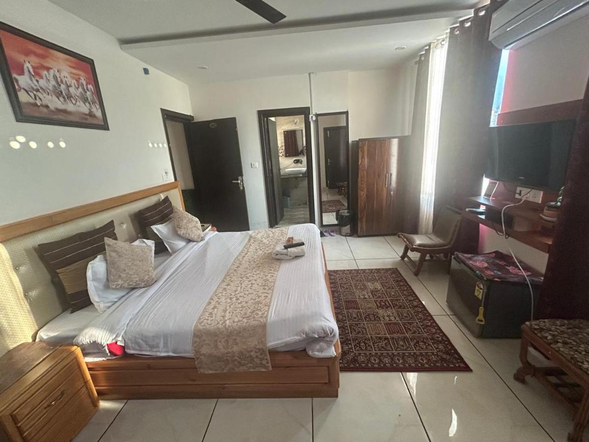 Dadhwal B&B - B&B Dharamsala