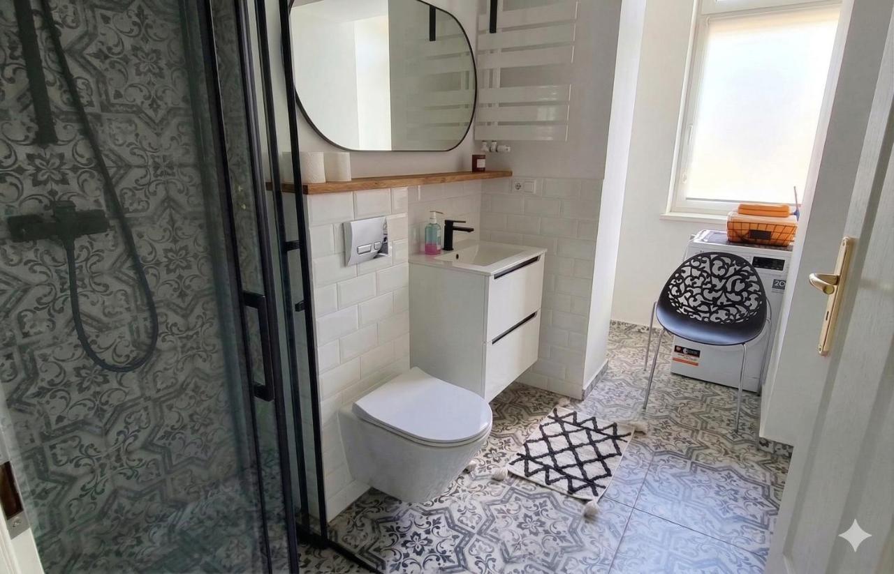 Przytulny apartament, 200m od morza, Gdynia Orłowo - B&B Gdynia