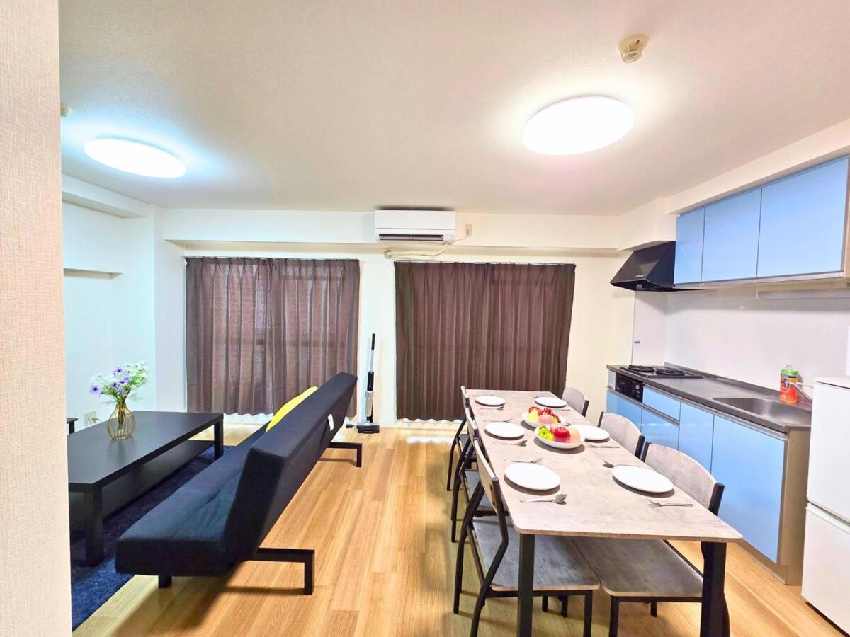 ゲストハウスわん弁天町202 - Bed and Breakfast Osaka