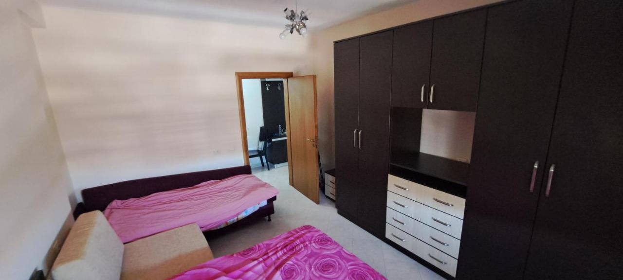 Hata na Lungomare - B&B Vlorë