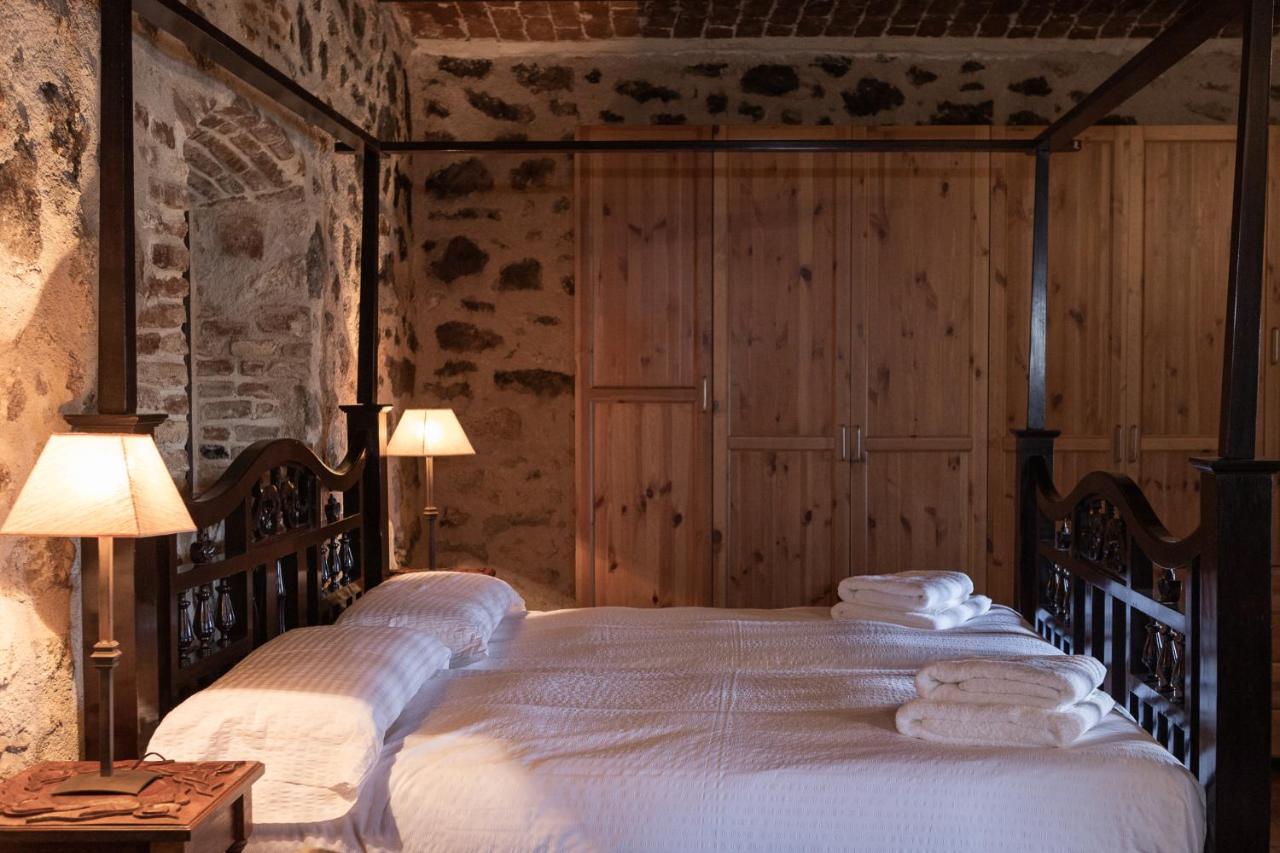 Kamer met Queensize Bed en Balkon