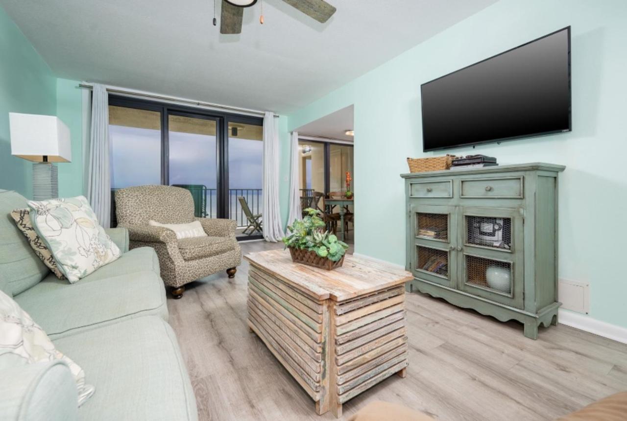 Phoenix II 2056 - B&B Orange Beach