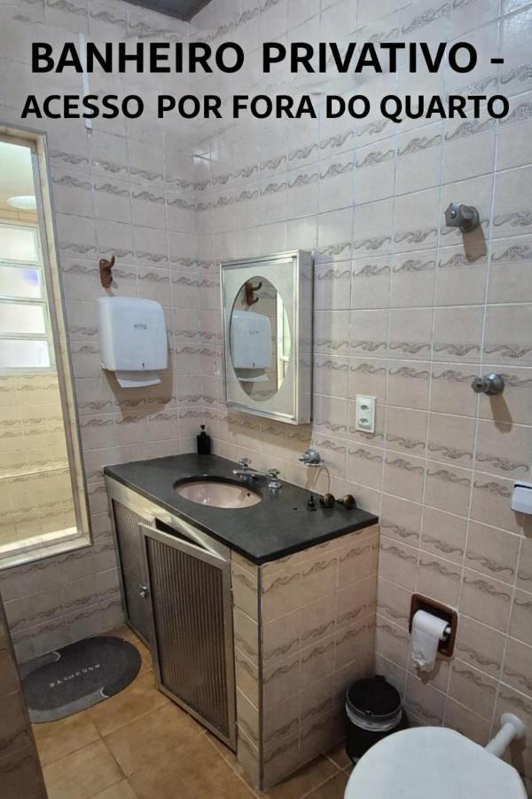 Vierbettzimmer mit privatem externen Bad