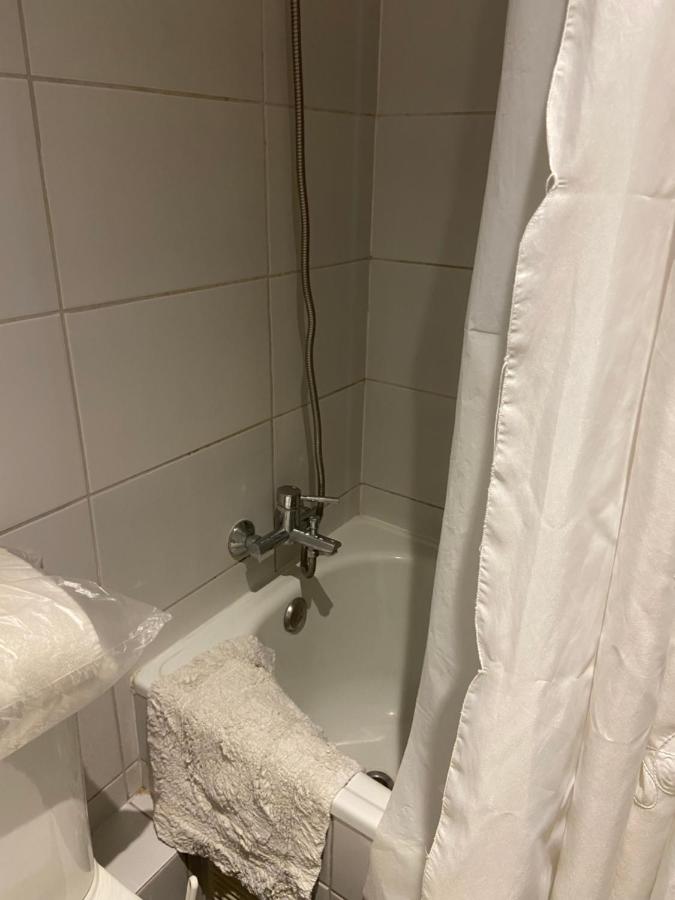 Well located apartment, close to the Metro, mall - B&B Santiago