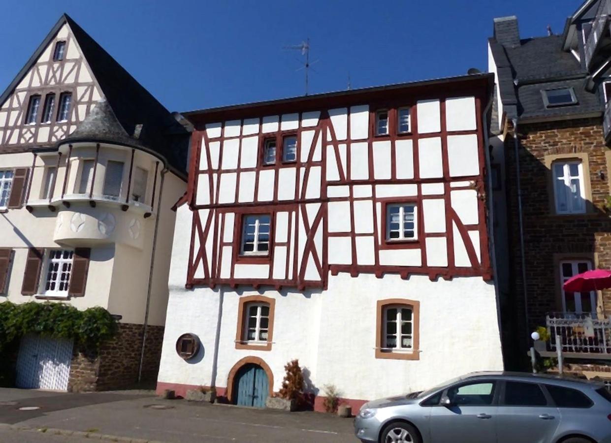Zur Klapperburg - B&B Zell