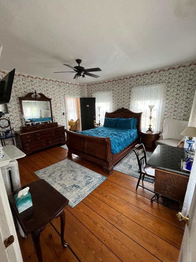 Camera Matrimoniale con Bagno Privato