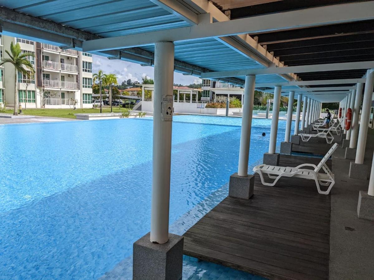 Private Room in Condominium - Sandakan Friend House - B&B Sandakan