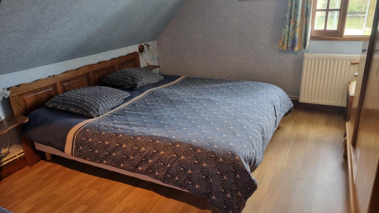 Appartement indépendant avec terrasse - B&B Bourré