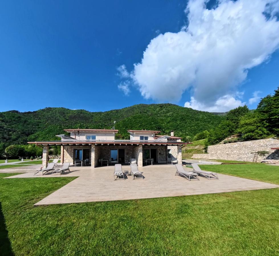 Oasi Da Vinci Apartments Lake Garda View - B&B Tignale