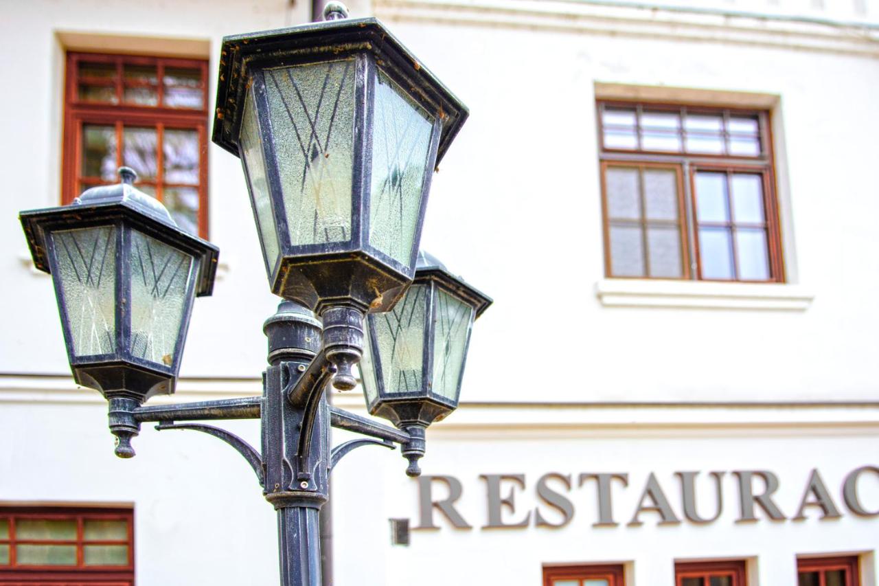 Dworek Biały Domek - Ferienwohnung