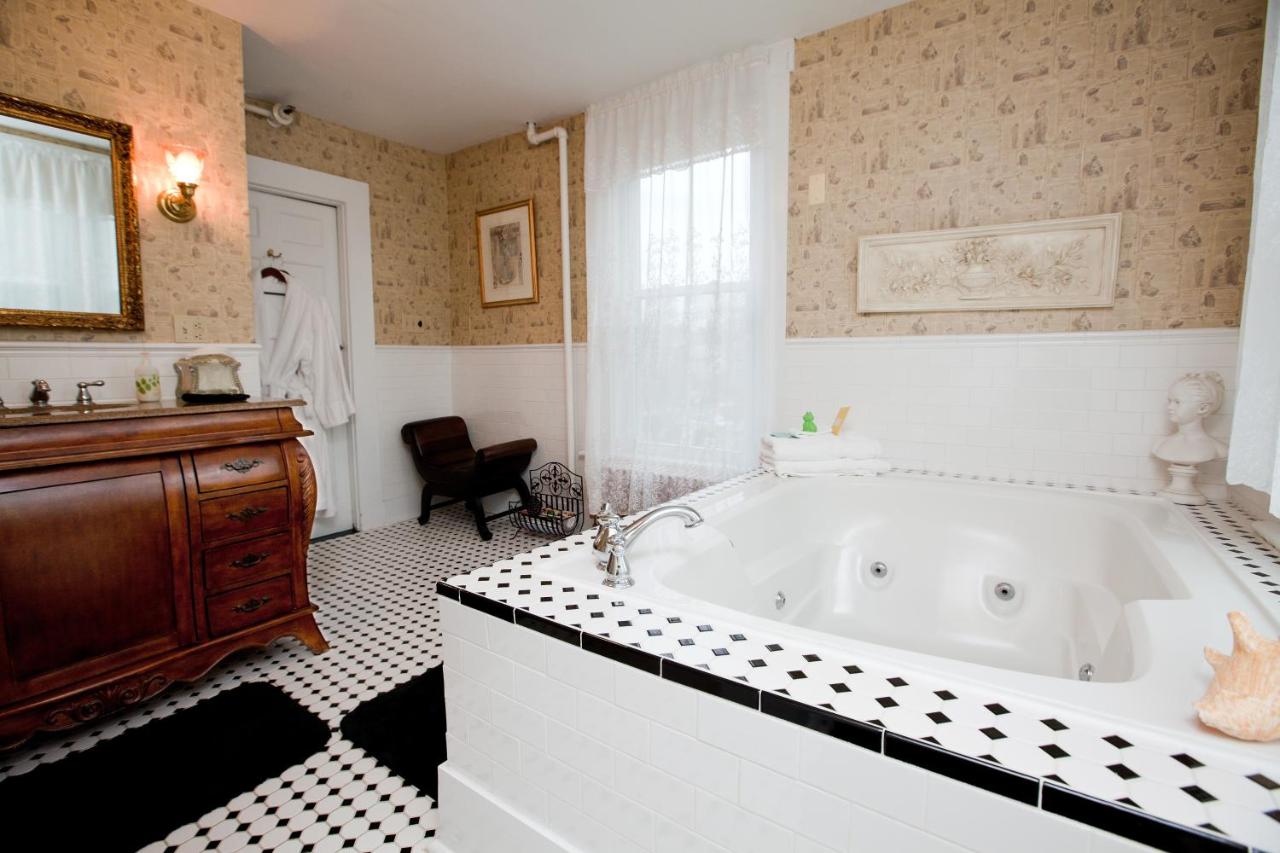 Inn Victoria - Bed and Breakfast