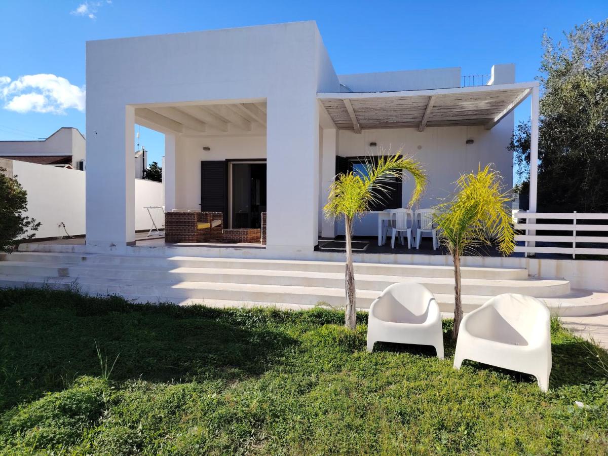Villa Anemone - Relax in villa tra mare e piscina - B&B Plemmirio
