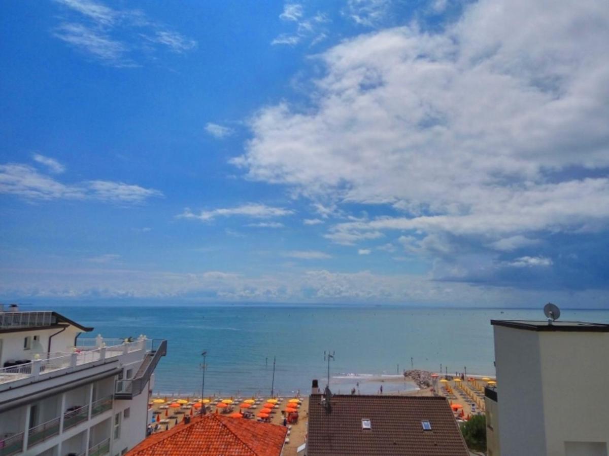 Cozy duplex penthouse in Lignano - Bed and Breakfast Lignano Sabbiadoro