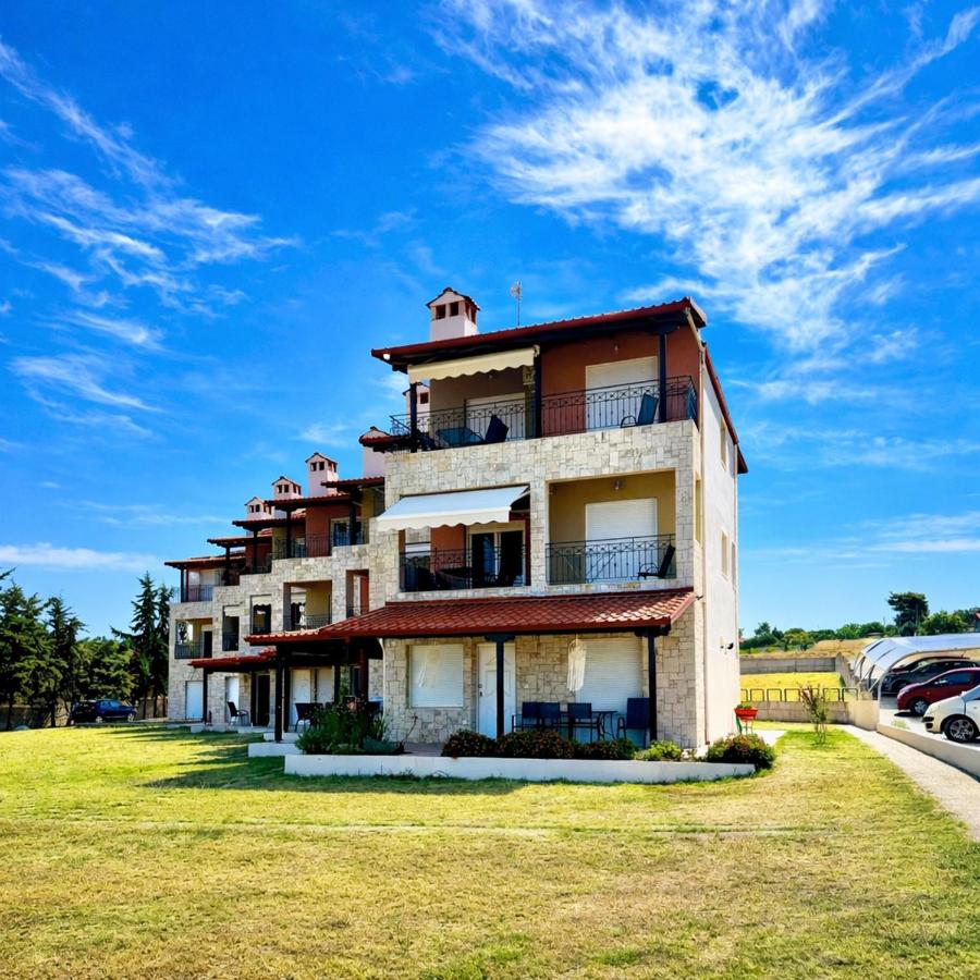 Iris Sunset Apartments - Nea Potidea Halkidiki - B&B Nea Potidaia