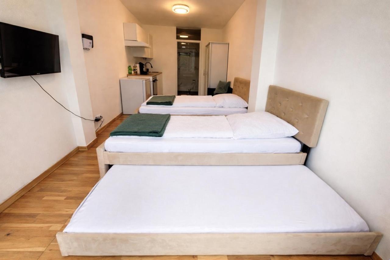 Baadenbergerstay B - Ferienwohnung Köln