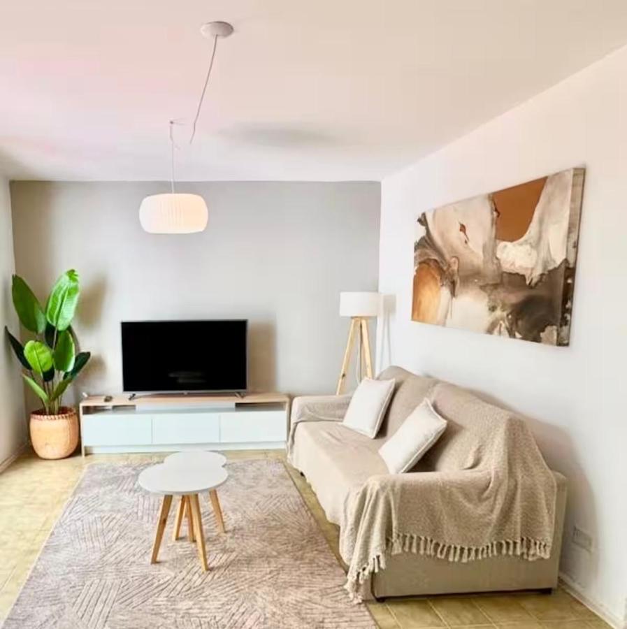 Amplio, 2 dormitorios con patio, Silencioso, Céntrico - Chambres d’hôtes Mendoza