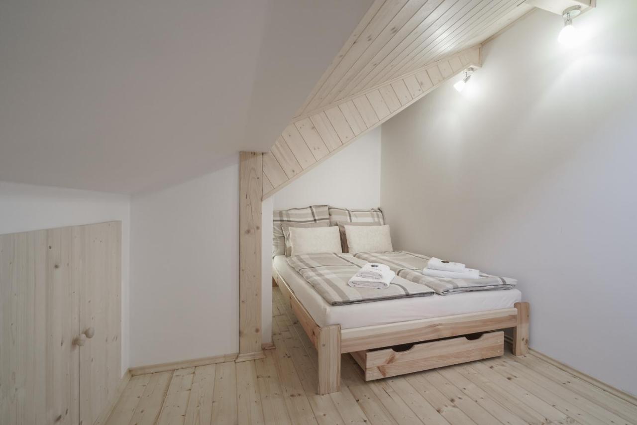 Two-Floor Premier Apartment