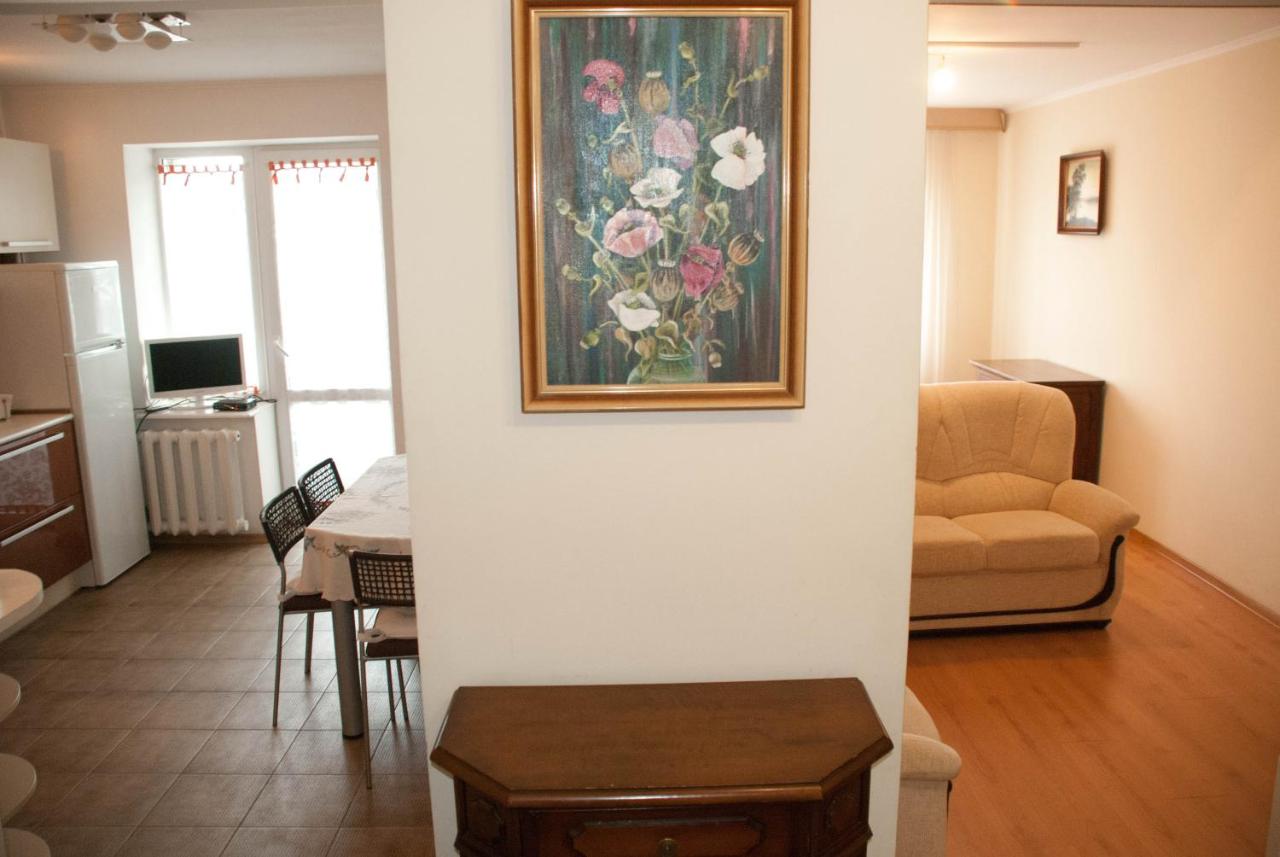 Apartment on Akademika Lazarenka 48A - Ferienwohnung Lwiw