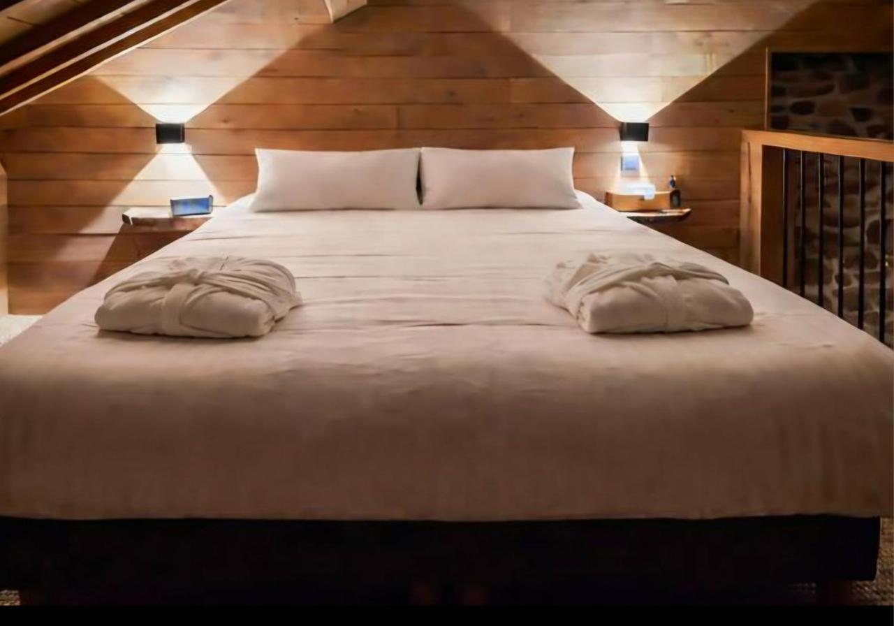 3 Waters Spa Loft Wellness - Private Jacuzzi, Sauna & Hammam - Chambres d'hôtes Winenne