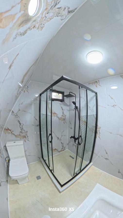 Kobuleti Guest House - B&B Kobuleti