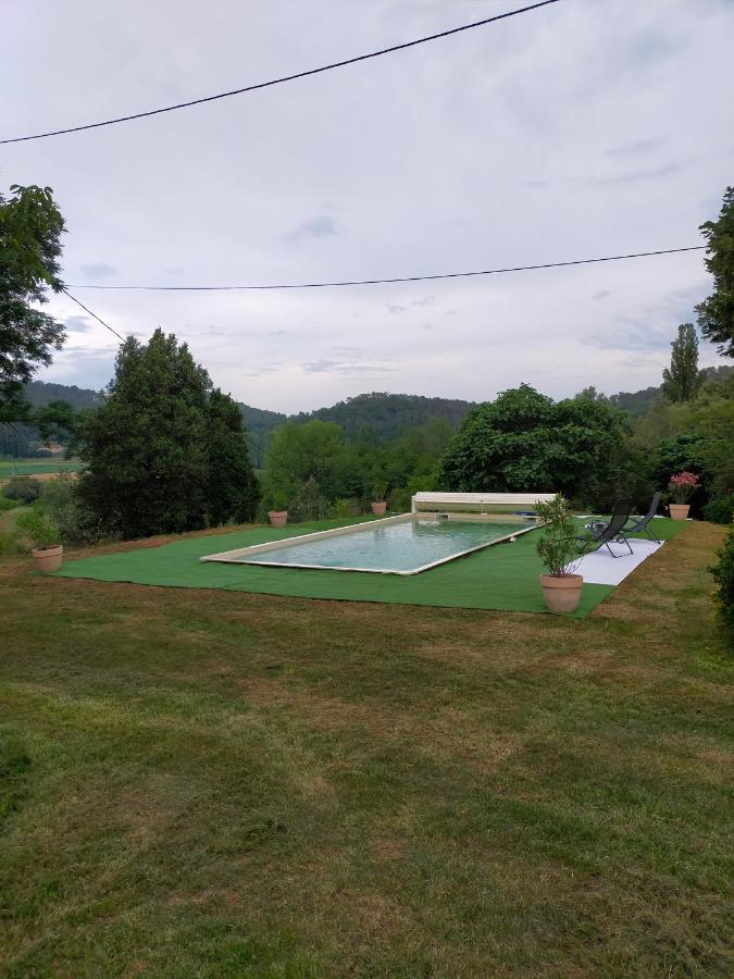 le Roc blanc - Ferienwohnung Veyrignac