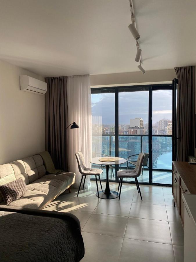 Batumi City & Sea Apartments - B&B Batumi