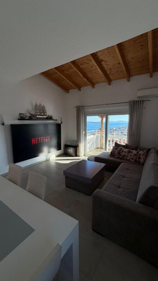 Black Marlin Luxury Penthouse Saranda - B&B Santi Quaranta