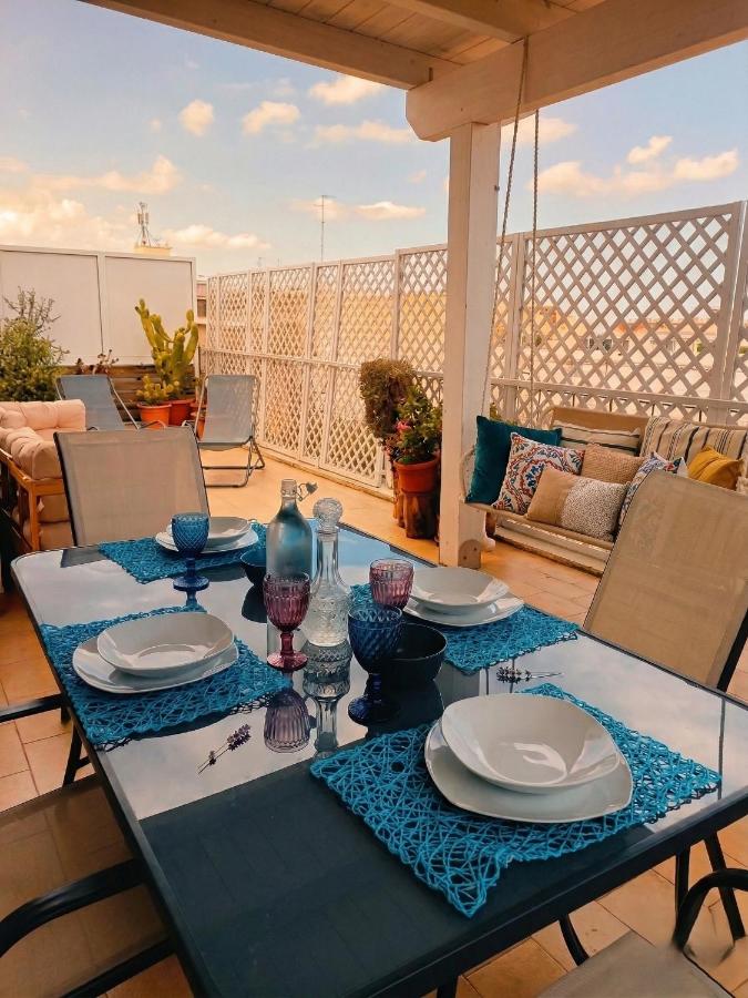 Penthouse in central area with very large terrace - B&B Lecce