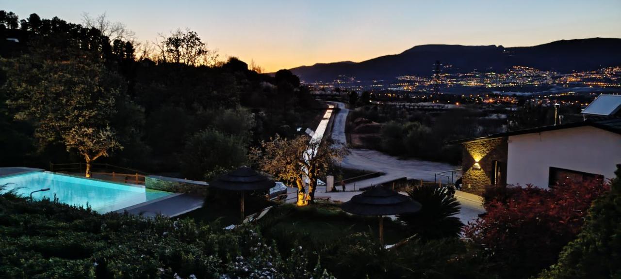Chambre Double - Vue sur Piscine