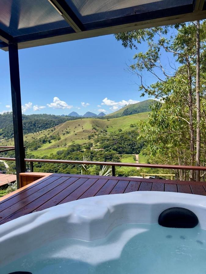 Chalé 4 Elementos Teresópolis - vista panorâmica e privacidade - B&B Teresópolis