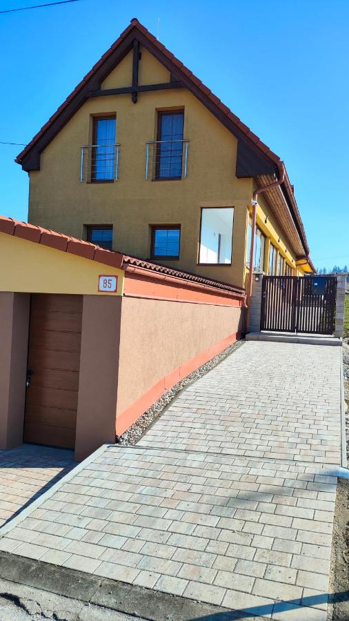 Sunrise House - Bed and Breakfast Žilina