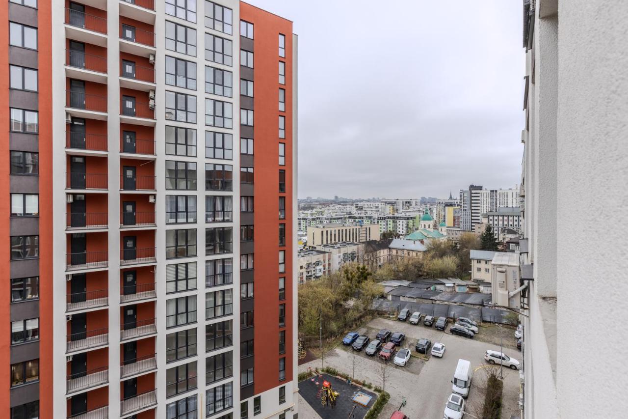 OSapart in a complex Semycvit - Ferienwohnung Lwiw