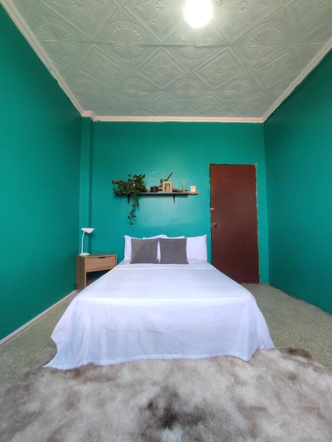 Pachamec House - Bed and Breakfast Guayaquil