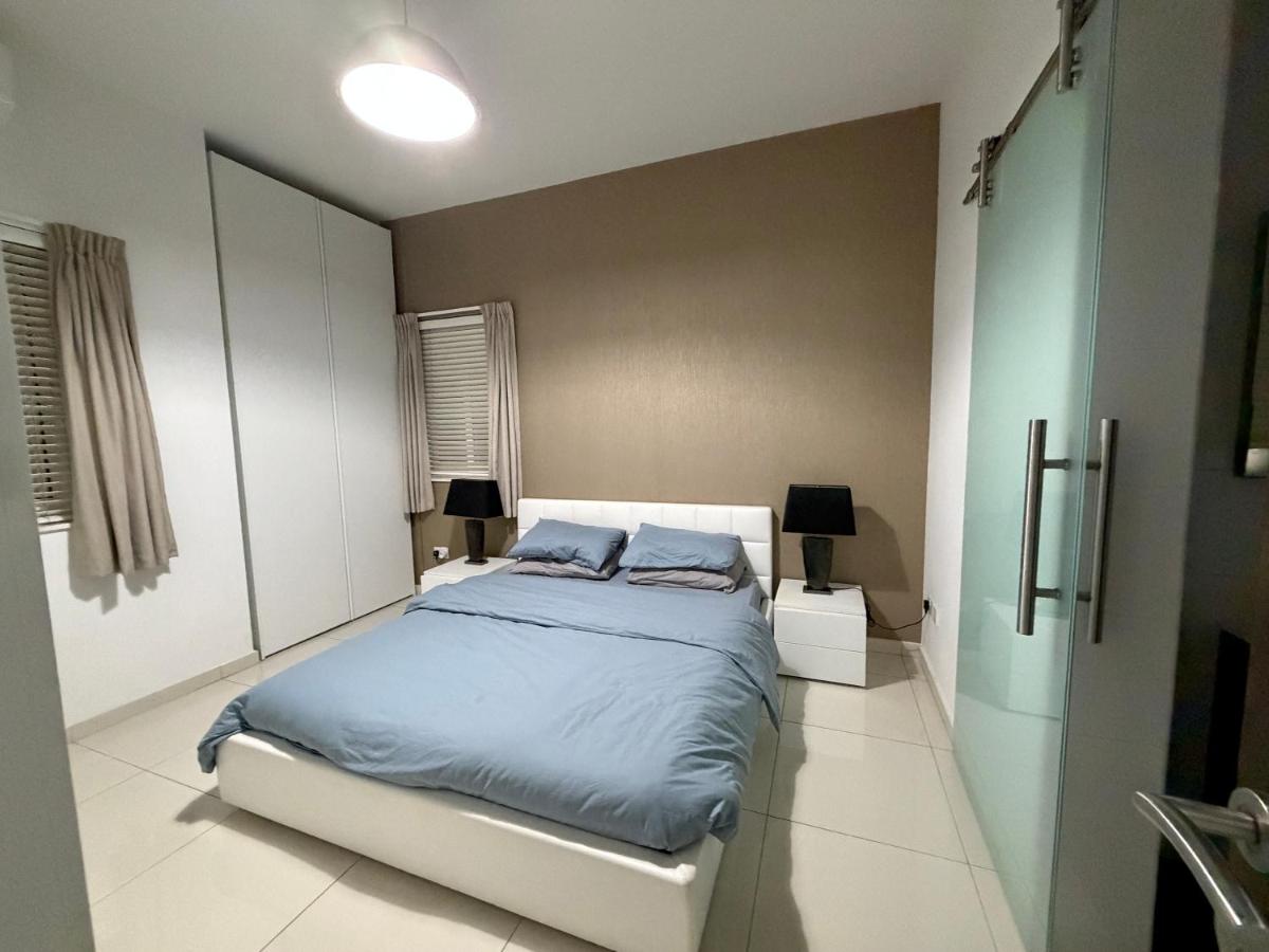 V86 - 2 Bedroom MD Sliema Shorestay - B&B Sliema