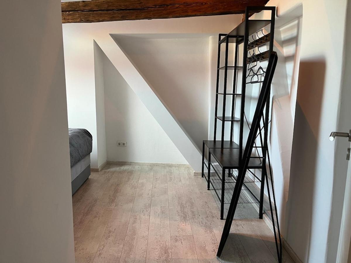Modernes Loft mit Holzbalken und Charme - B&B Bautzen