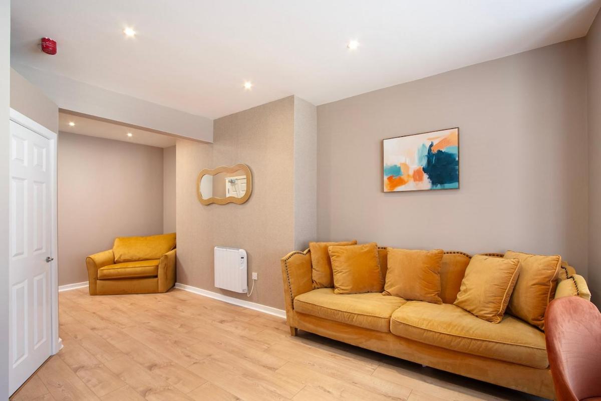 Coral Boutique II Apartment 2 - Bed and Breakfast Blackpool