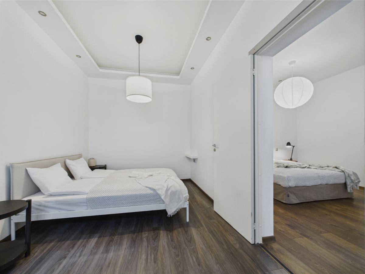 2BR Old Town Apartment near St Peter's Church - Chambres d'hôtes Riga