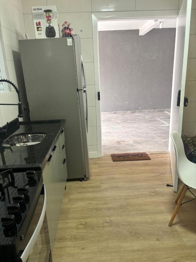 Kitnet bem equipada para 2 pessoas - B&B Curitiba