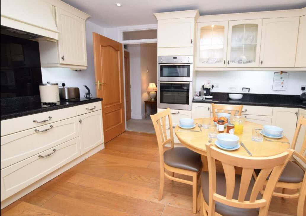Cosy bungalow in Pembrokeshire - Chambres d'hôtes Pembroke
