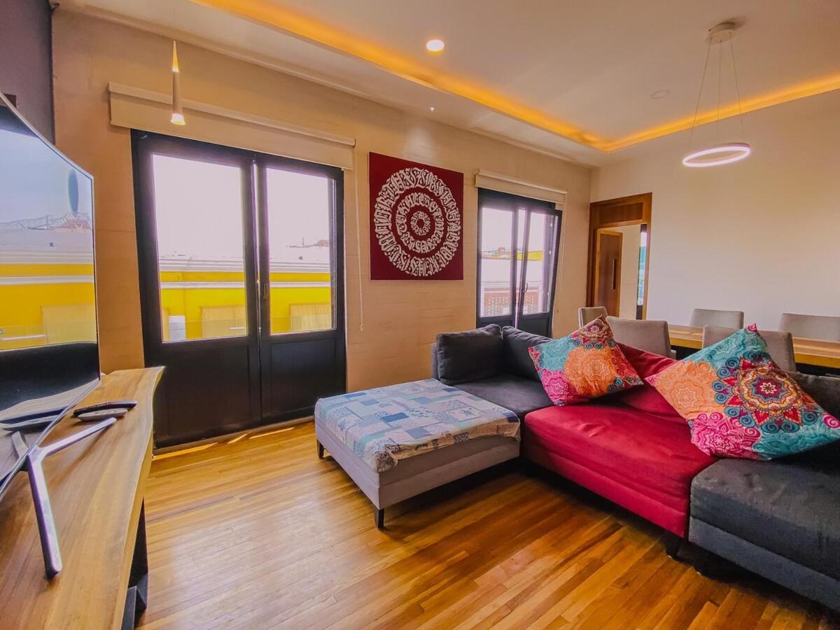 Spacious modern and centrally located - B&B Puebla City